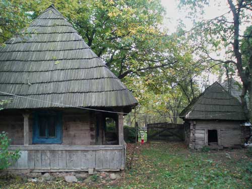 Foto case Breb - print Charles - Maramures (c) eMaramures.ro